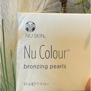 Nuskin Bronzing Pearls